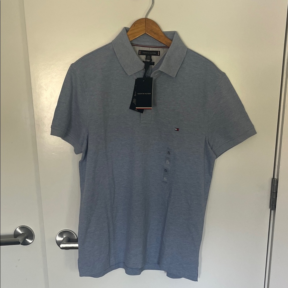 Tommy Hilfiger Men's Light Gray Polo Shirt